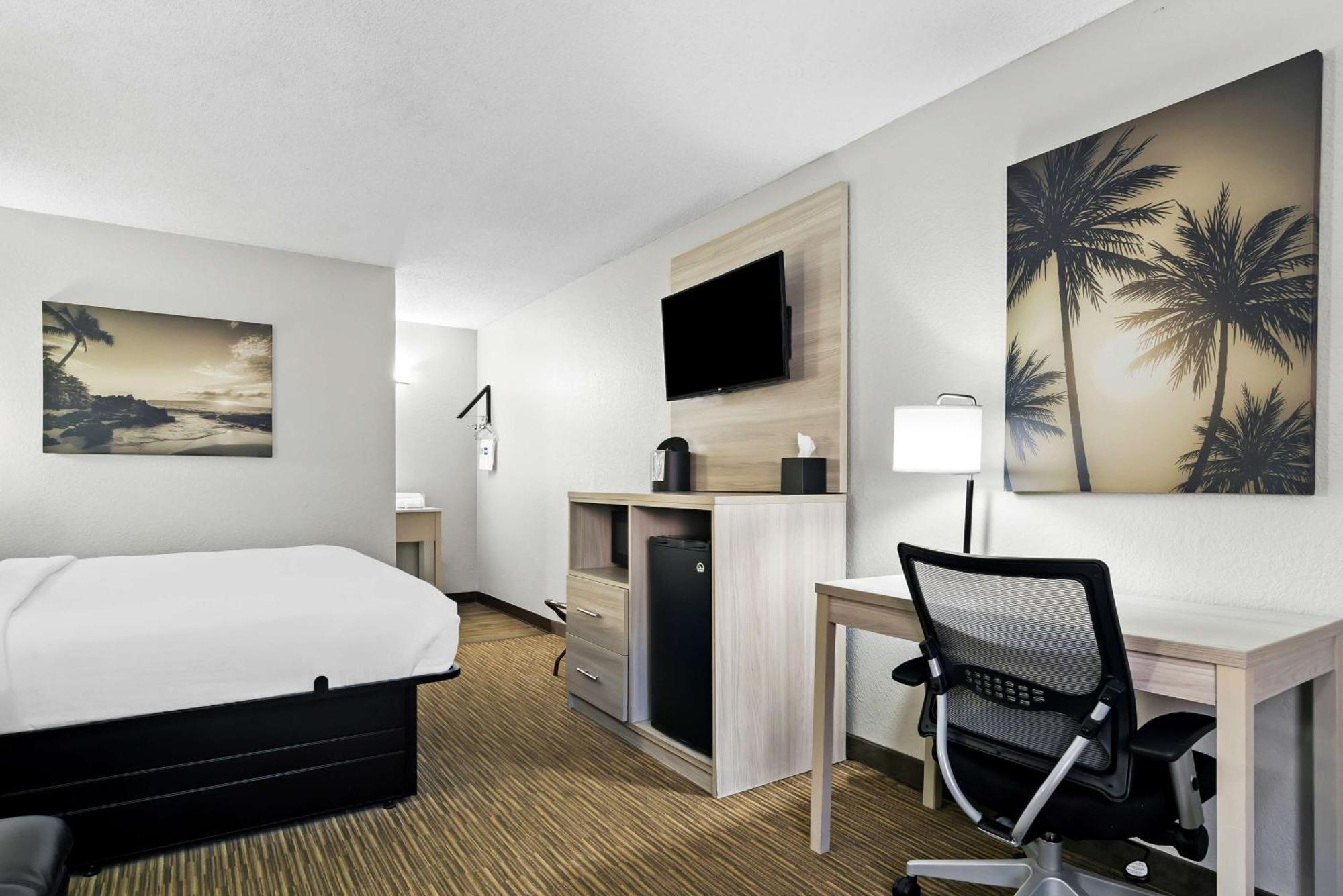 Best Western The Oasis At Joplin Exterior photo
