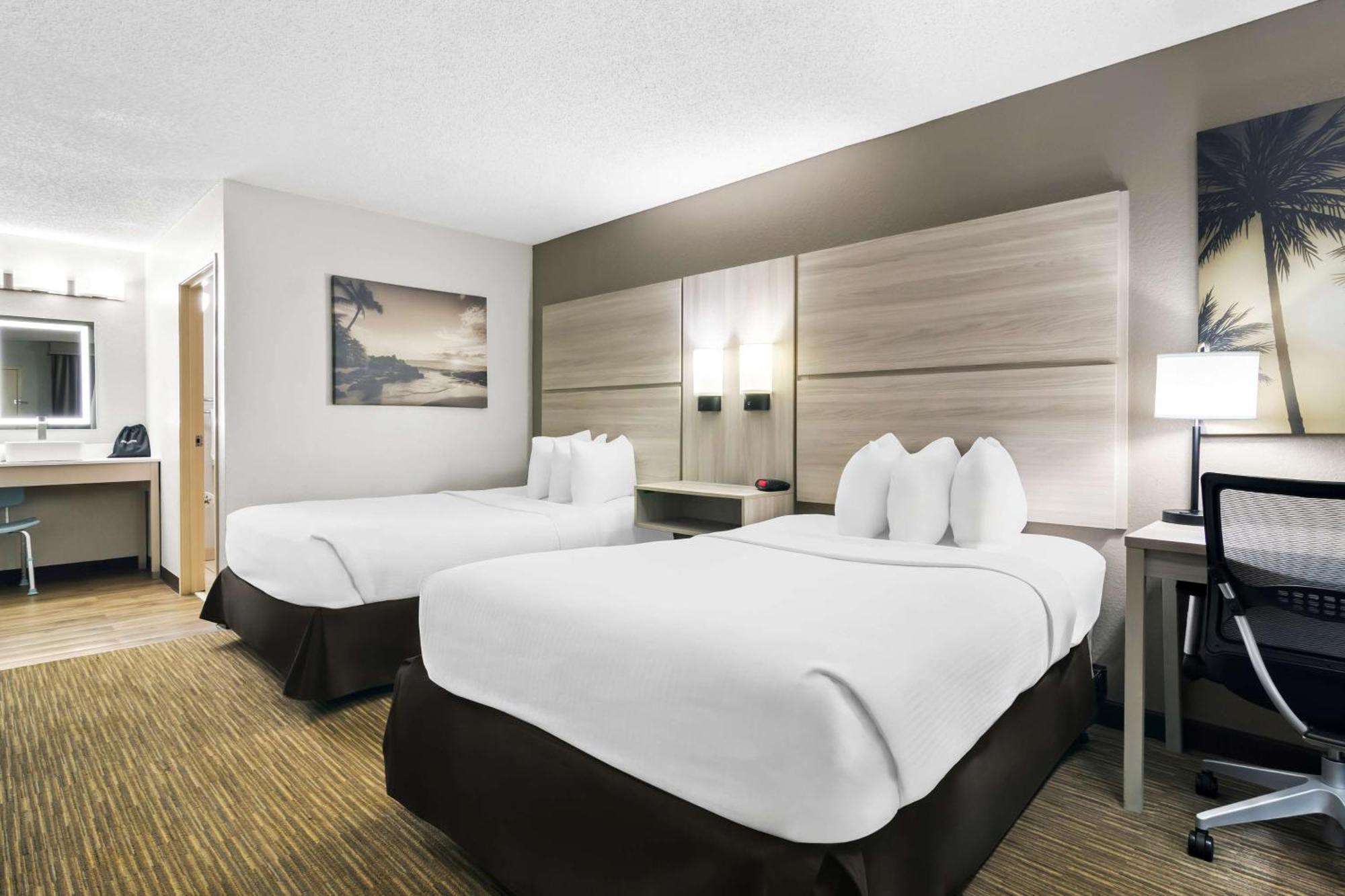 Best Western The Oasis At Joplin Exterior photo